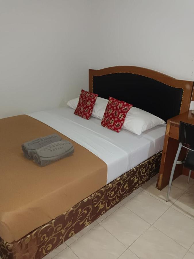 Karsa Utama Hotel Jakarta Exterior photo